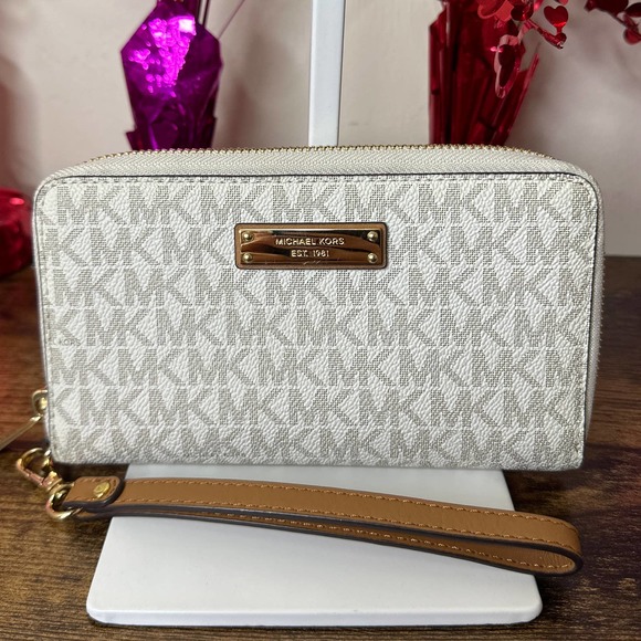 Michael Kors Handbags - MICHAEL KORS est 1981 White and Brown Signature Jet Set Wallet